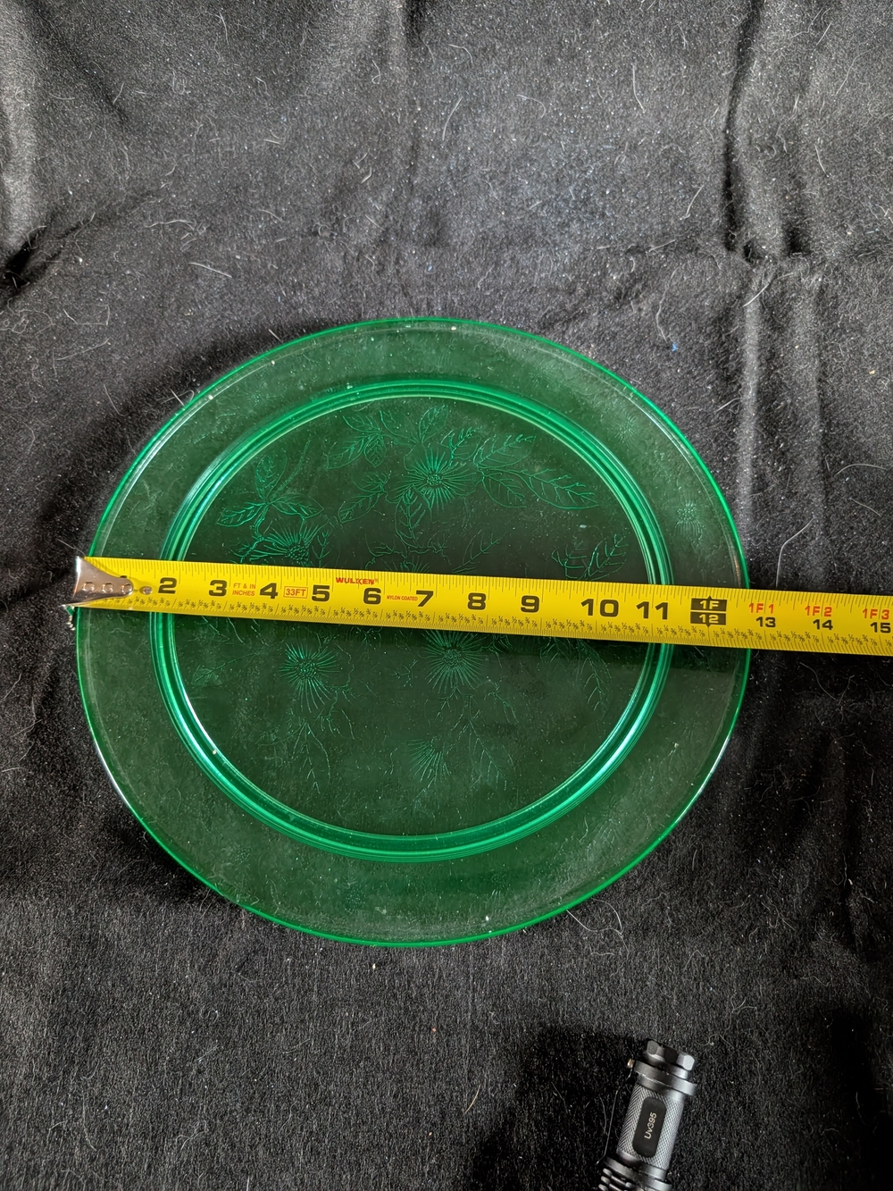 2/80$ Vintage Green uranium Floral Glass Serving Plate - Picture 5 of 5